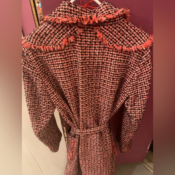 Coat - Picture 2 of 6